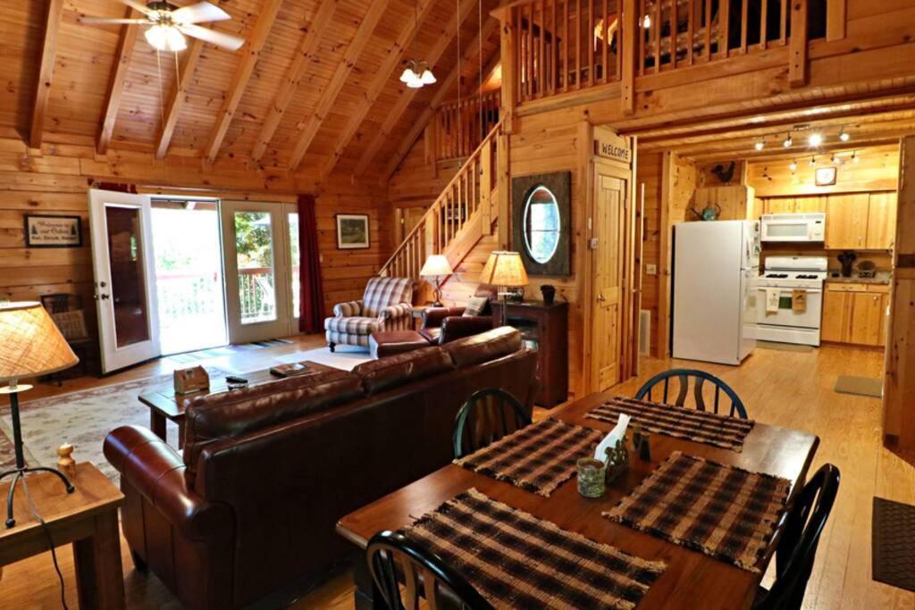 The Crows Nest Lake Lure Exterior foto