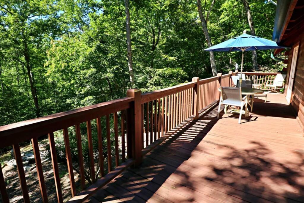 The Crows Nest Lake Lure Exterior foto